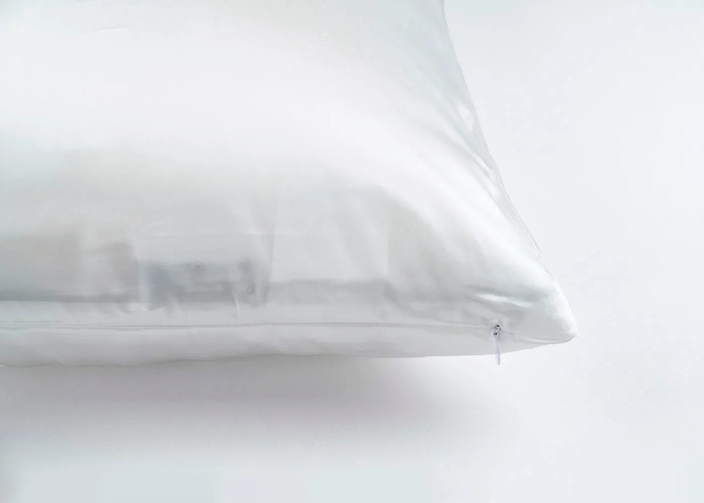 100% Mulberry Silk Pillowcase | Zipper Enclosure, 16 Momme