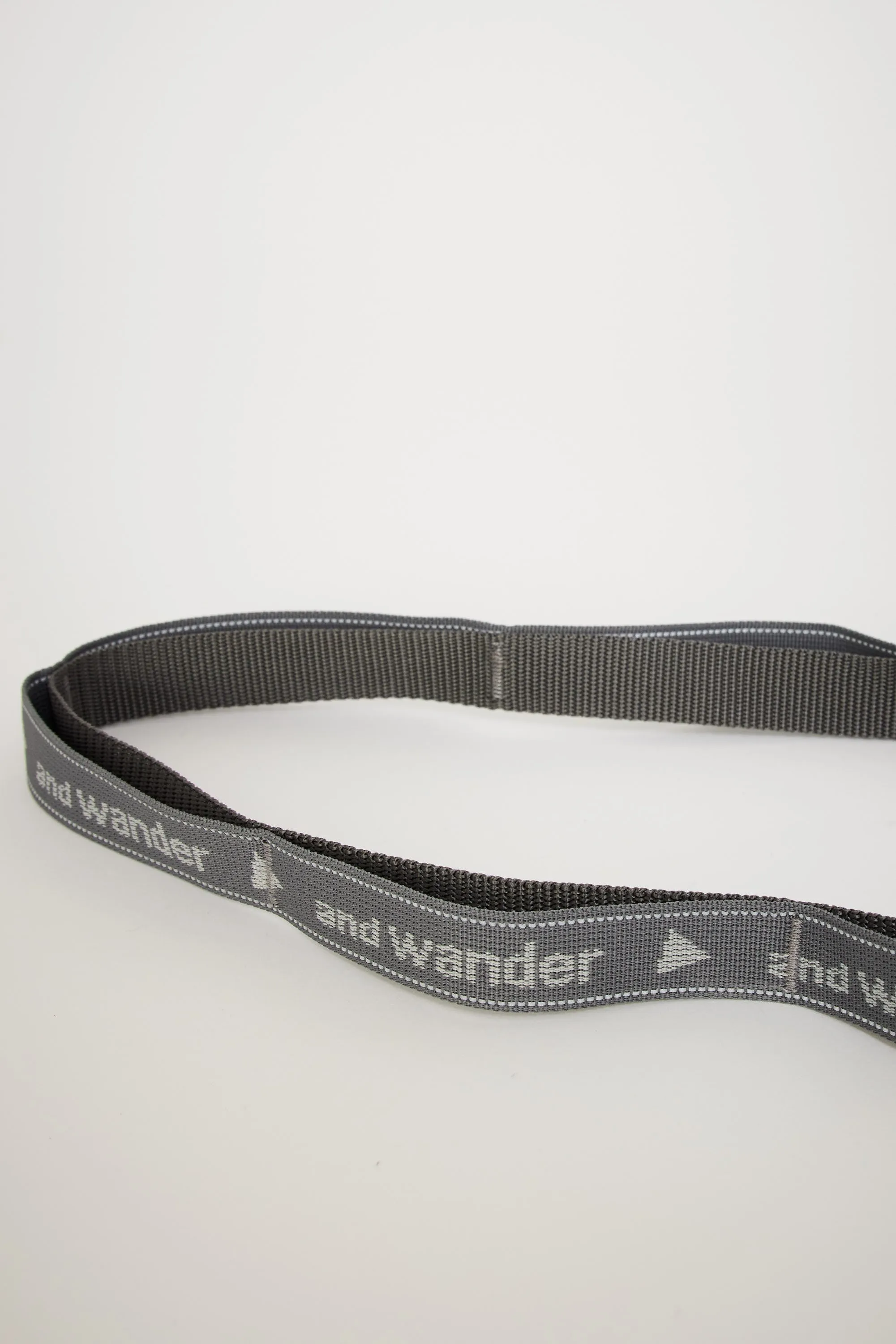 And Wander Hanging Tape Gray