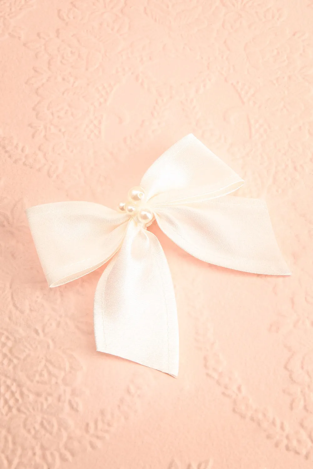 Antimony | White Bow Hair Clip w/ Pearls