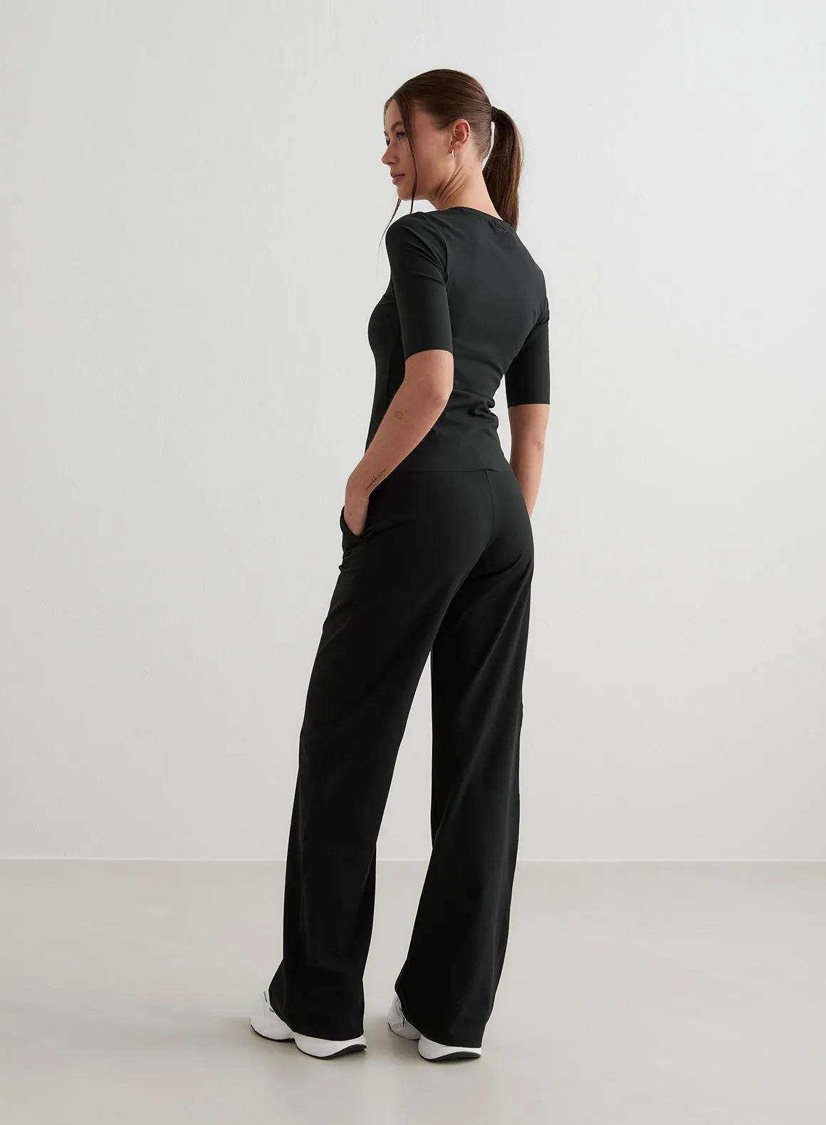 Black Sense Wide Pants