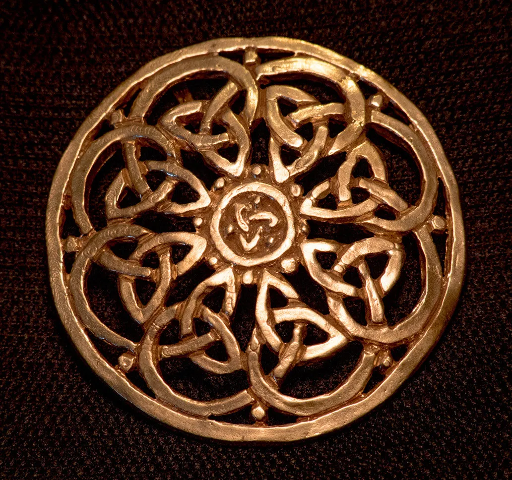 Buckle - Celtic knotwork pattern - B-01