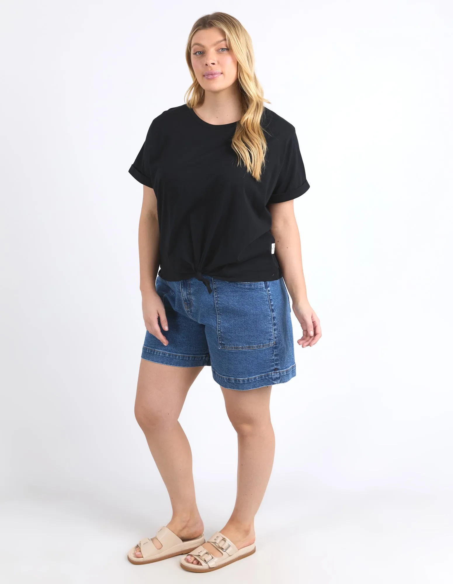 Knot Short Sleeve Tee Black