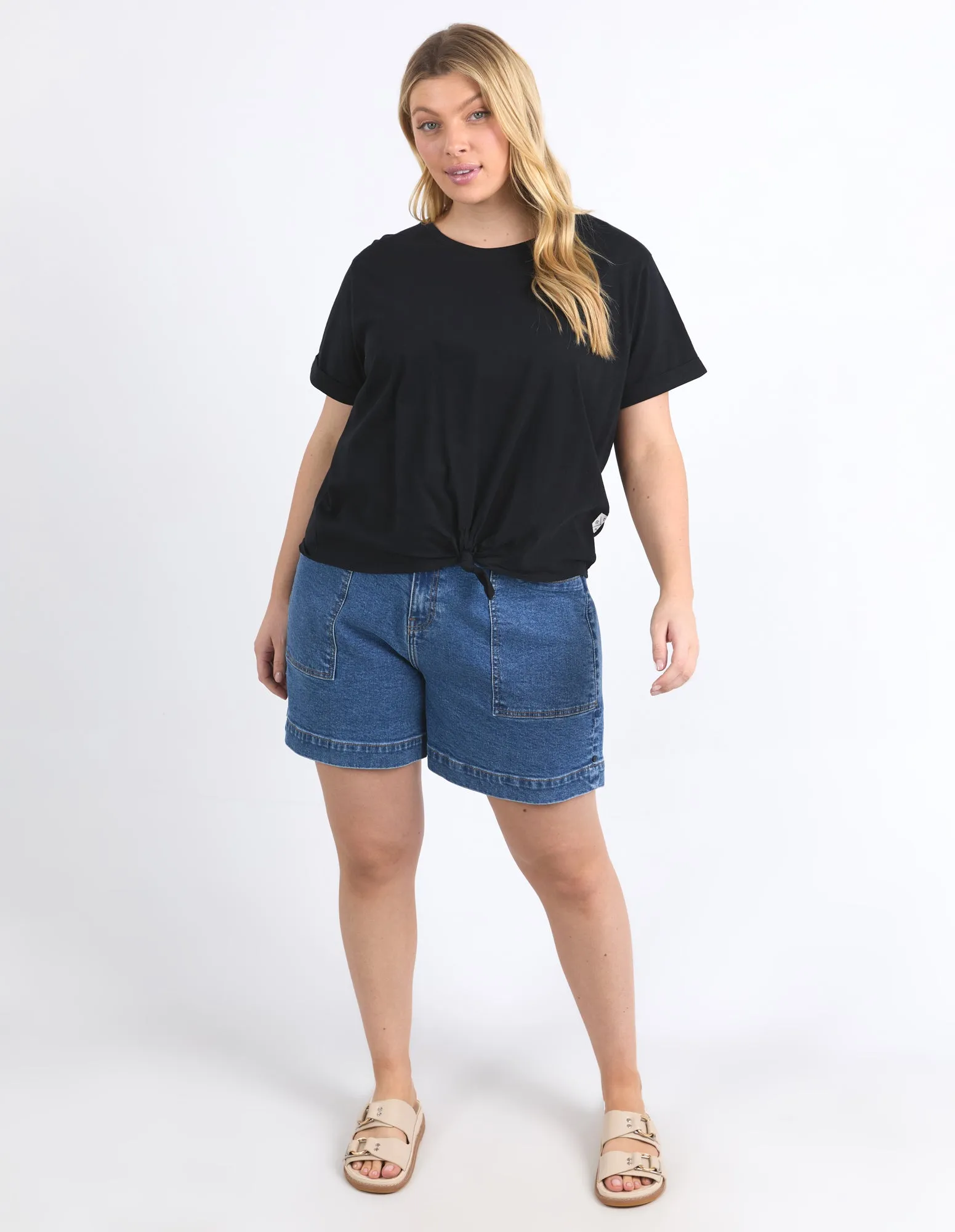 Knot Short Sleeve Tee Black