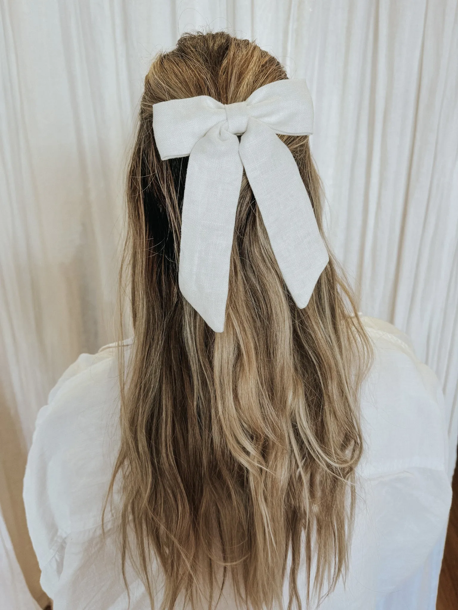 Linen Bow Hair Clip - Large