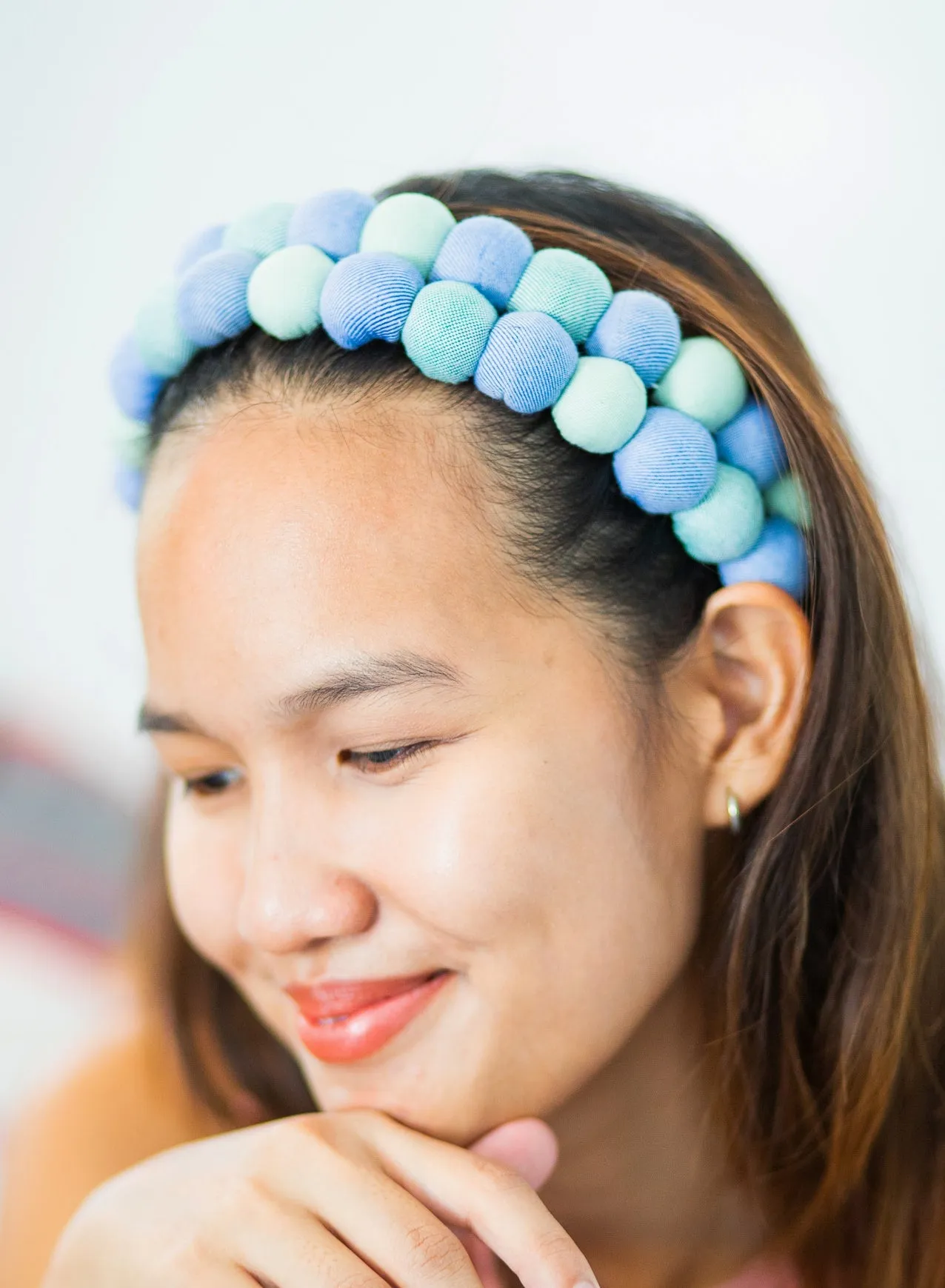 lucky buttons headband - blue