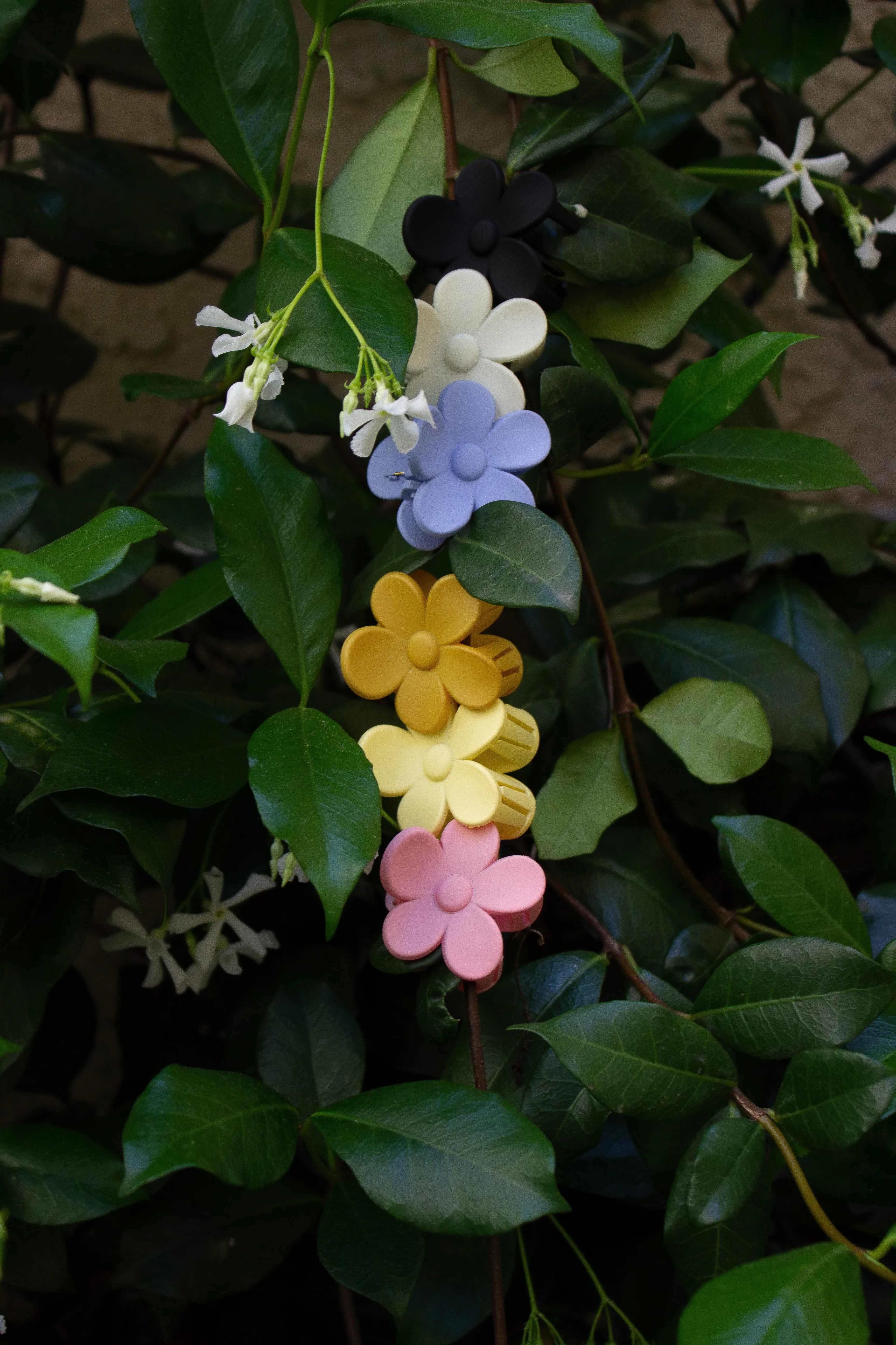 Mini Flower Power Claw Hair Clip