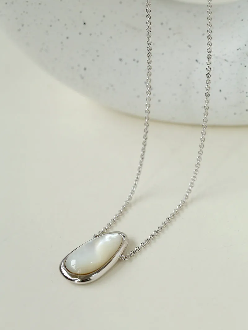 Minimalist 925 Silver Wood Grain Stone White Mother of Pearls Necklace